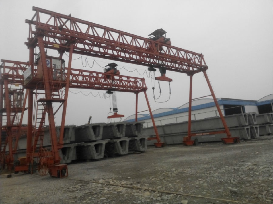 四川成都門機監控系統現場安裝圖三